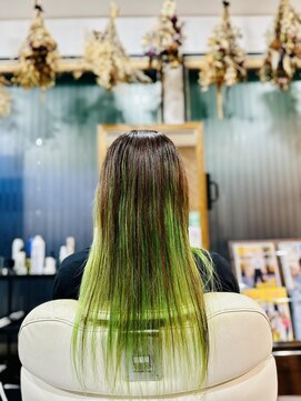 ヘアーデザイン ピニック(hair design P2C) ライムカラー