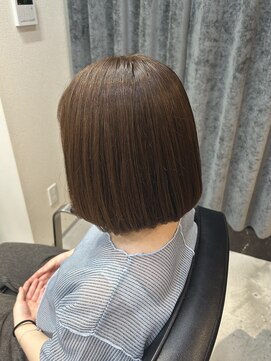 サロンワン(Salon1) 夏カラー×艶ボブ