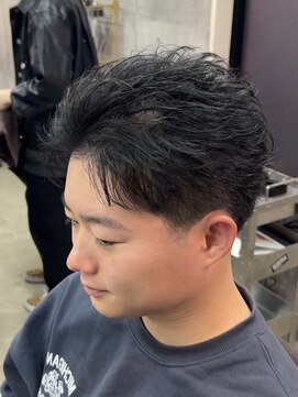 メイン(MENIN) 【Insta@hi_de0205】ショートスタイル[相模大野/町田/眉毛/短髪]