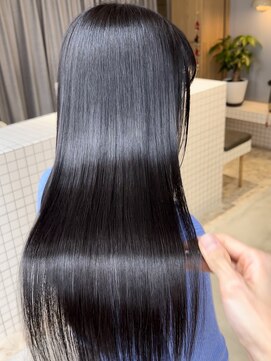 ケシキ 表参道 原宿(kesiki.) 地毛風縮毛矯正/髪質改善/酸性ストレート/パーマ落とし/艶髪