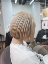 ライズ バイ レボ 柏店(RISE by REVO)&nbsp;ハイトーンボブ/ミルクティーベージュ