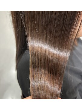 エミュ(emu) 髪質改善ストレート