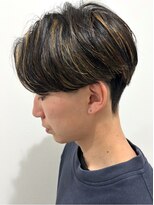 ヒュイル バイ ニアウ(Hwyl by Niau) メンズマッシュセンターパートスパイラルパーマニュアンスパーマ