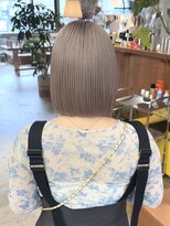 ヤーン(yarn.)&nbsp;ミルクティーグレージュ/ボブ【赤堀友哉】