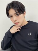 爽やか◎黒髪センターパートカット