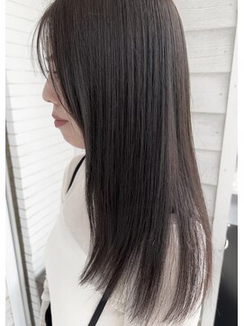 パロ アルト(Palo Alto) さらツヤストレート×オリーブグレージュ