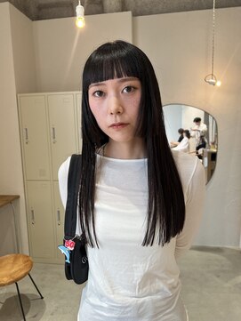 キチ(kici) オン眉×姫カット×黒髪ロング