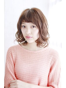 ティエル 町田店(tiel) 【町田】動きのあるエアリーミディ