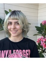 メリア(meria)&nbsp;オン眉バング×レイヤーショート