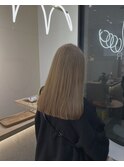 ミルクティーベージュ