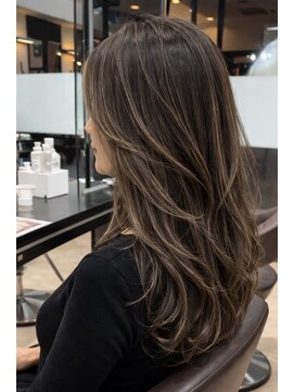 ルノン イオンモール佐久平店 ロングスタイル×ハイライト×髪質改善