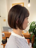 ポンテ(PONTE)&nbsp;耳掛けボブ。