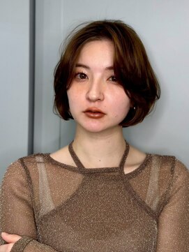 ヒュー 広島(HEW) ふんわりレイヤーボブ