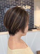 リドル ヘアー 駒生店(Riddle HAIR)&nbsp;暗髪でも軽く見える大人ハイライトショート