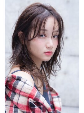 エイミー(Aimee) Aimee シアーブラウン×ニュアンスミディ