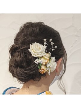 ヘアリゾート粋 ウナム 新宿東口店(enam) 【新宿東口】大人っぽいシニヨンアレンジ【ヘアセット】