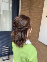 リトル(LITTLE) ヘアセット　ハーフアップ