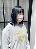 切りっぱなしボブ 外ハネボブ 顔周りレイヤー ブルーカラー