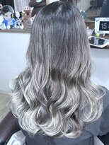 ブレイズヘアー(BLAZEhair) 【3ヶ月後でも綺麗】ホワイトバレイヤージュ×ブリーチ3回