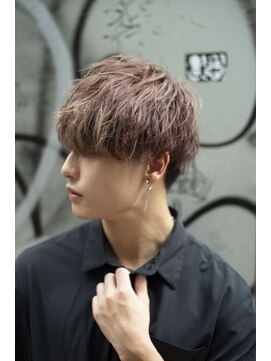 ユーフォリア 渋谷グランデ(Euphoria SHIBUYA GRANDE) ツイストパーマ渋谷髪型束感メンズ人気