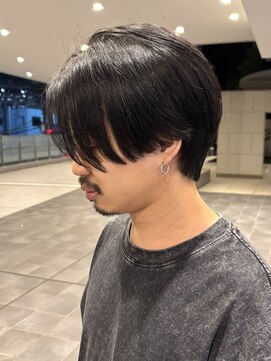 ガーデンヨコハマエスト(GARDEN YOKOHAMA est) センターパート　ブルーブラック　ショート