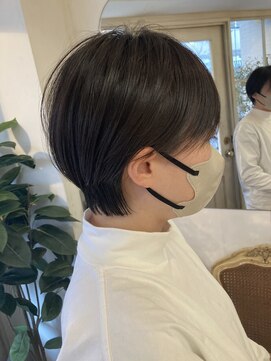 シェノン 赤羽店(CHAINON) コンパクトショート耳かけショートボブ黒髪ショート小顔ライン