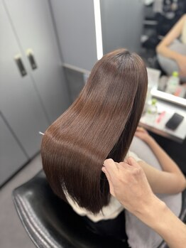 ピンシャーラボ(PINCHER LABO)の写真/厳選された高濃度・高品質な商材を1人1人のお悩みに合わせてカスタマイズ[髪質改善/松陰神社/三軒茶屋/]