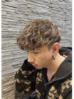 パッション 長町南店(PASSION)&nbsp;大人のスペインカール金メッシュスタイル