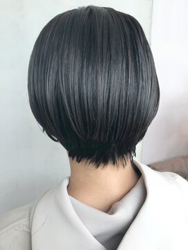 アイティー バイ アルバム 中野店(IT by ALBUM) ナチュラルショート_ショートパーマホワイトアッシュ_ba308584