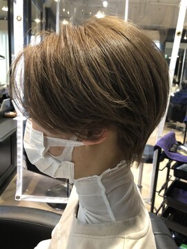 ボヌール オオサカ(Bonheur OSAKA) 【Stylist土井】ハンサムショートボブ８