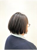 丸み/ショート/ショートボブ/小顔/ダークアッシュ/40代50代60代/