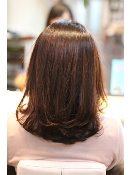 アトリエアルシュ(atelier ARCHE) 自然な縮毛矯正で柔らかい動きを