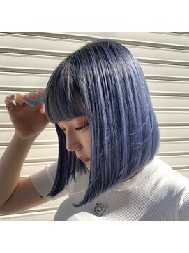 アンククロス 表参道(ANKH CROSS) アイスブルー×切りっぱなしボブ