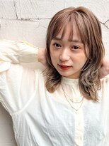 ヘアアンドライフ エジェリデイズ(hair&life egerie days)&nbsp;顔周りレイヤー・ウルフミディ・ミルクティー