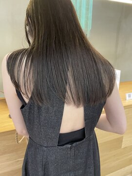 ローレン(LOREN) デザインカラー/レイヤーカット/ウェットヘア/オリーブベージュ