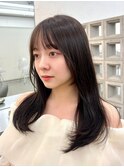 大人かわいいオリーブベージュ前髪カット顔まわりレイヤー