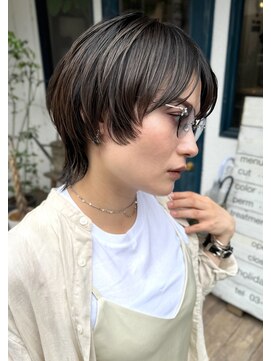 マイロ(MYRO) 【MYRO】マッシュウルフショート