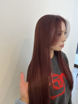 クオン 伊勢崎(QUON.) 暖色カラー