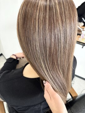 ハイライト 鳥取市店 ブリーチハイライトコース