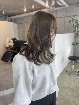 ロニ 真菅店(LONI) オリーブカラー