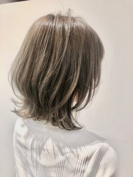 キートス(Kiitos) くびれレイヤースタイル