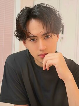 ペレ 渋谷(PELE) MEN’S HAIR/波巻ツイストスパイラル/フェザーパーマ/渋谷