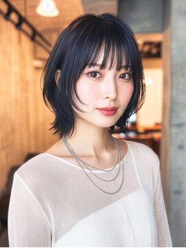 ルービック バランス 天王寺(Rubik's×Balance) 外ハネボブ前下がりボブレイヤーボブグレージュ