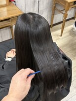 シェノン 近鉄奈良店(CHAINON)&nbsp;ミルクティーブロンド/ダークブルー/デジタルパーマ/近鉄奈良