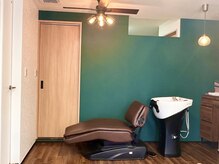 ヘアーサロン クレフ(Hair salon CLEF)の雰囲気（リラックスできるシャンプー台◎）