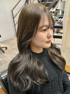 ヌープヘアーアイス(NUUP.hair ici) 大人可愛い透明感カラー/ブリーチなし/オリーブベージュ/小顔