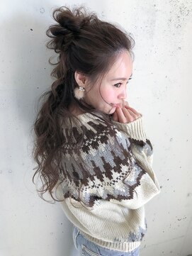 カフネ(CAFUNE) 【guest snap】おだんごハーフアップ
