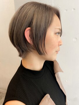 アイリー 名古屋(A/LEE) ショートボブ×グレージュ