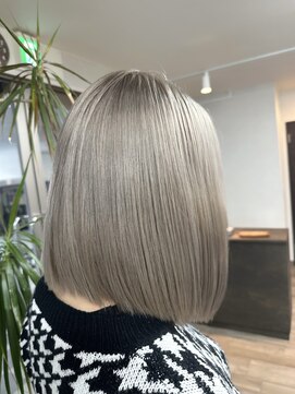 ヴィフ 大船(VIF) デザインカラー/こなれハイトーン/プレミアムカラー大船//大船駅