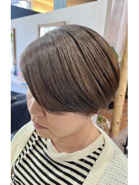 美容室 ラ・クープ 脱白髪染め大人ハイライト